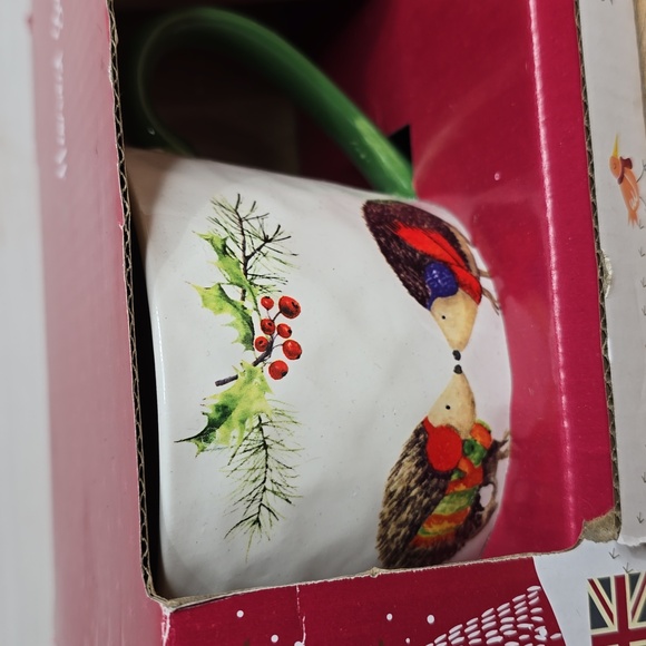 Harvest Green StudioChristmas Hedgehog Mug Setof 2 New condition. - Picture 2 of 5